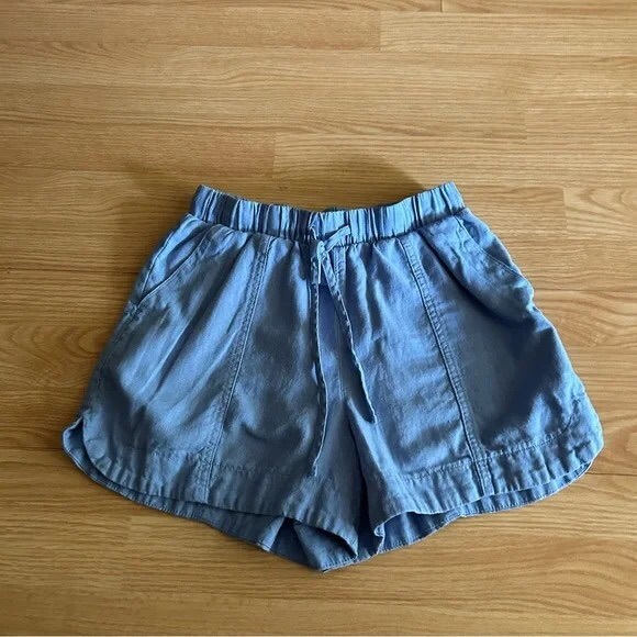 Universal Thread Light Blue High Waist Women's Shorts - Picture 1 of 4